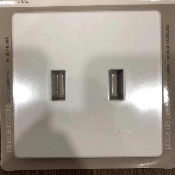 LUTRON Fassada 2 Gang Non Visible Screw Wallplate Gloss White Switch LOT OF 2 - Picture 4 of 5